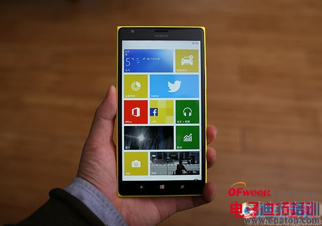 FHDĺ6ӢWP8ŵLumia 1520⣺ŵ