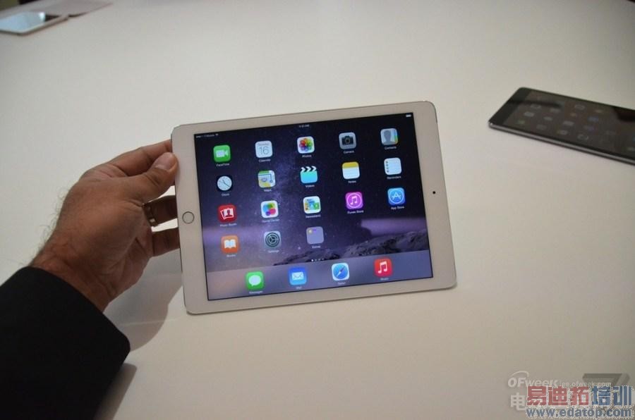 ȫƽiPad Air 2׷飺ⲻ ǿ