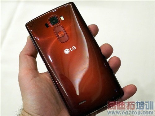 LG G Flex2飺С5810 ܷ־MX4